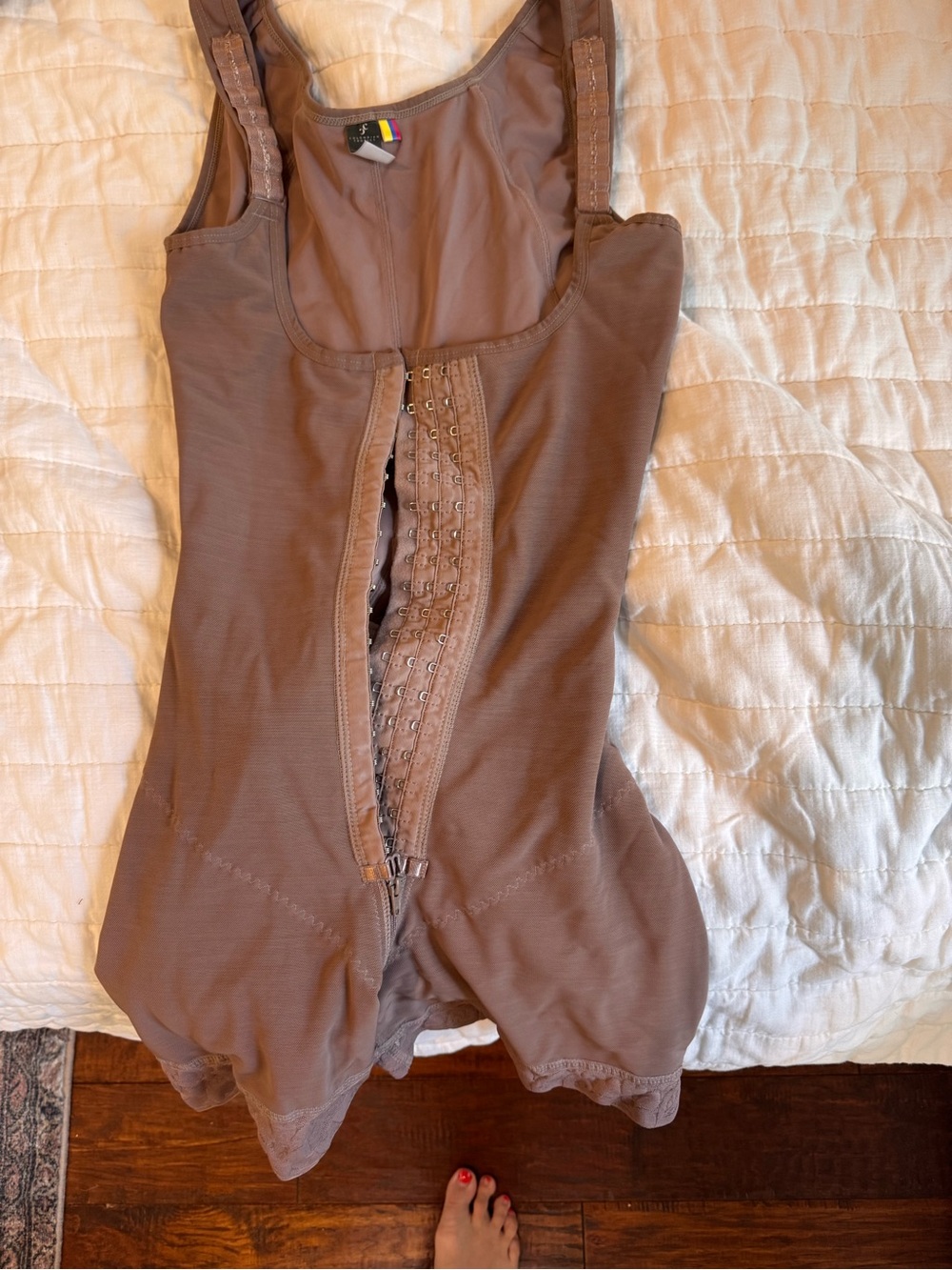 Women's Black and Nude Fajas - Bodysuit, Corset, surgical bra, Waist Cincher etc - Picture 10 of 16